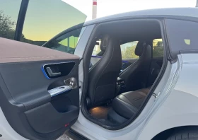 Mercedes-Benz EQE 43 AMG 4Matic, снимка 8