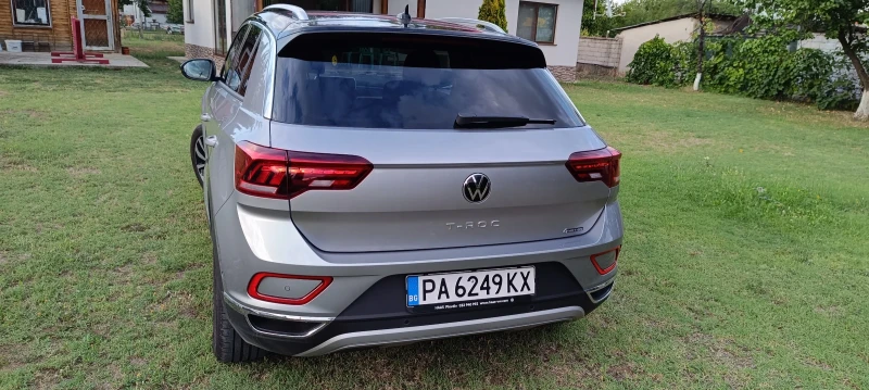 VW T-Roc 2.0i, снимка 6 - Автомобили и джипове - 47027075