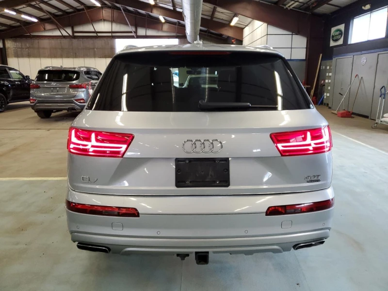 Audi Q7 Distronic* Pano* Bose* Digital Cockpit* Prestige, снимка 5 - Автомобили и джипове - 48601213