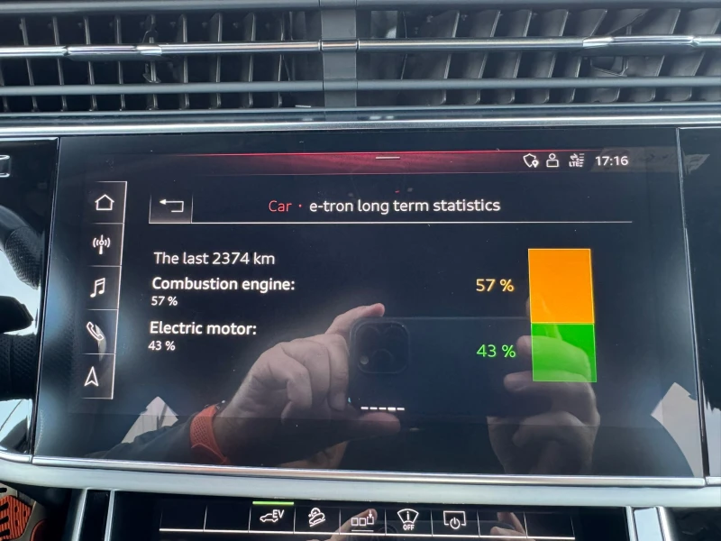 Audi Q7 55TFSIe* Sline* HD MATRIX Laser* HEAD UP* QUATTRO*, снимка 10 - Автомобили и джипове - 50171343