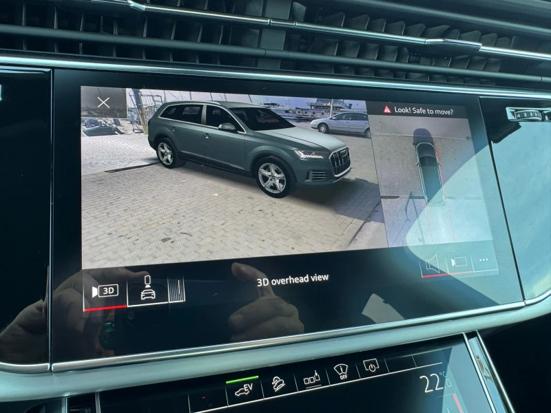 Audi Q7 55TFSIe* Sline* HD MATRIX Laser* HEAD UP* QUATTRO*, снимка 9 - Автомобили и джипове - 50171343