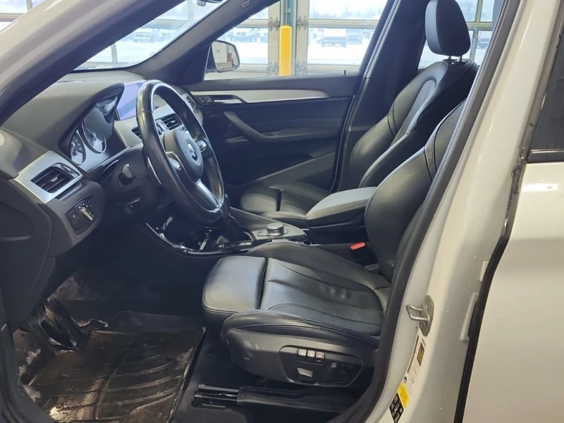 BMW X1 * XDRIVE28I * CARFAX * ФИНАНСИРАНЕ, снимка 5 - Автомобили и джипове - 53079662