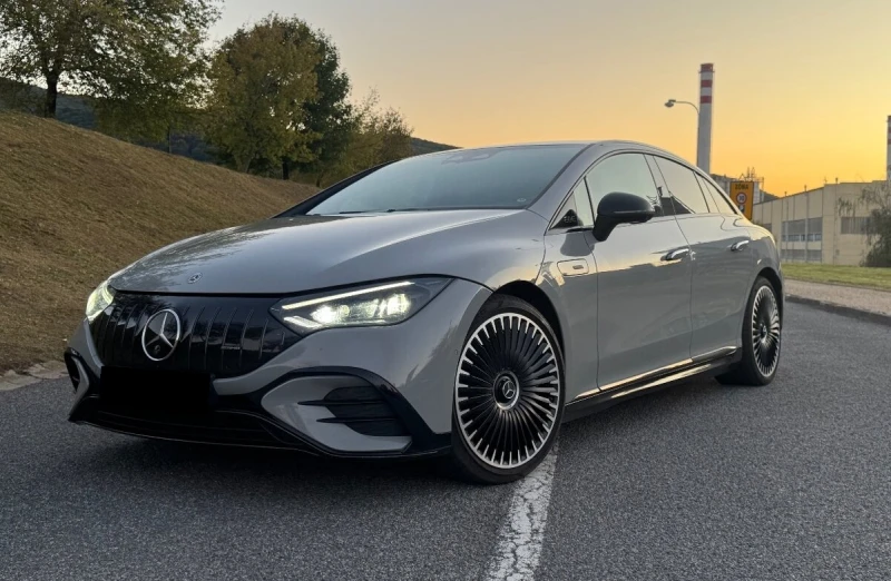 Mercedes-Benz EQE 43 AMG 4Matic, снимка 2 - Автомобили и джипове - 53147509