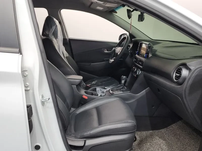 Hyundai Kona 1.6T, снимка 11 - Автомобили и джипове - 54257080