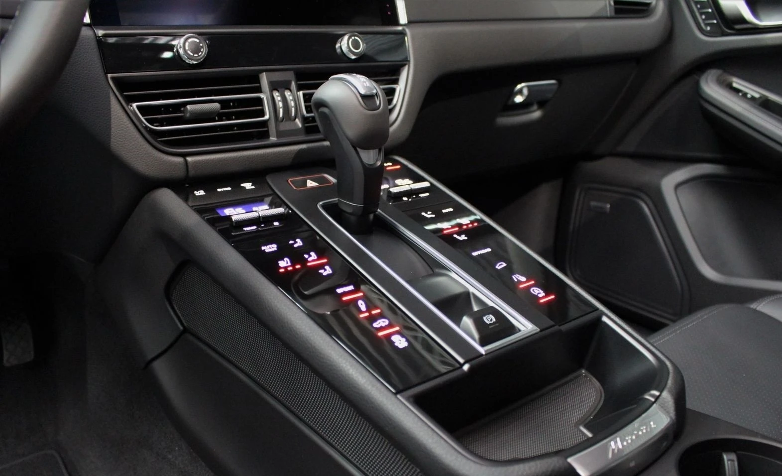 Porsche Macan | Mobile.bg   11