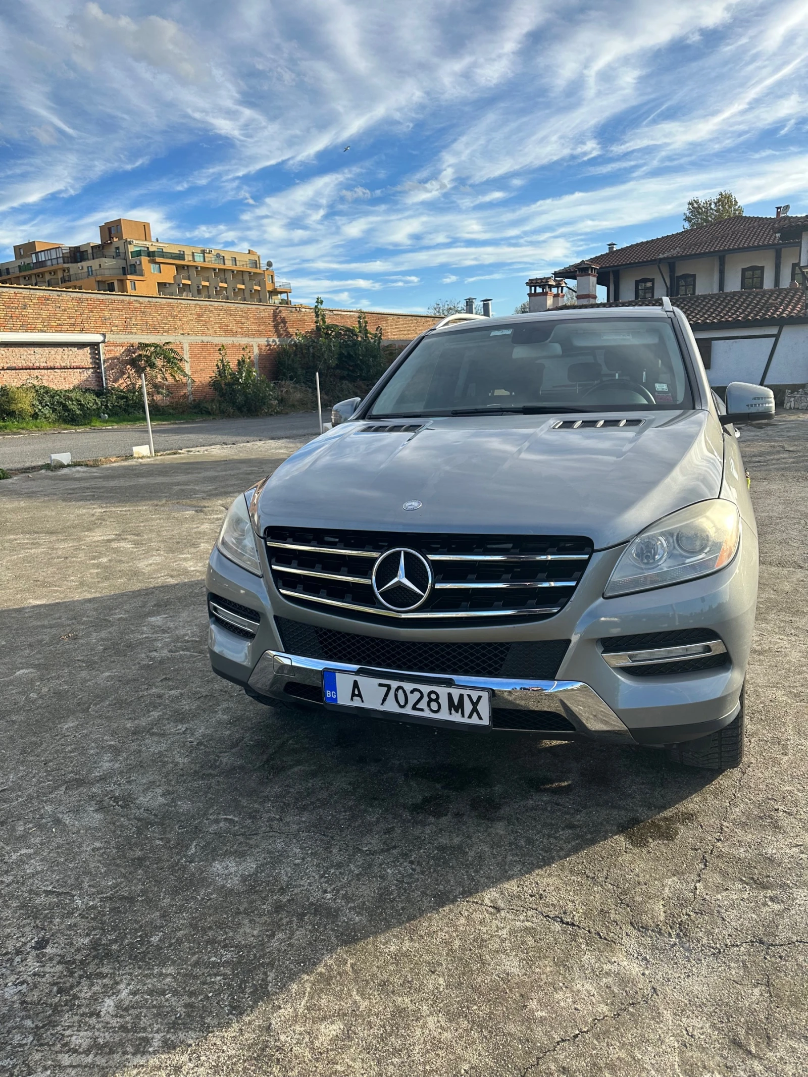 Mercedes-Benz ML 350  - изображение 3