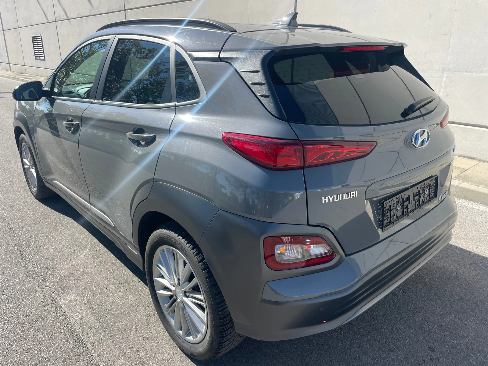 Hyundai Kona 64kWh+ Термопомпа+ Blue-Drive+ Head Up+ Krell+ Кам - изображение 3