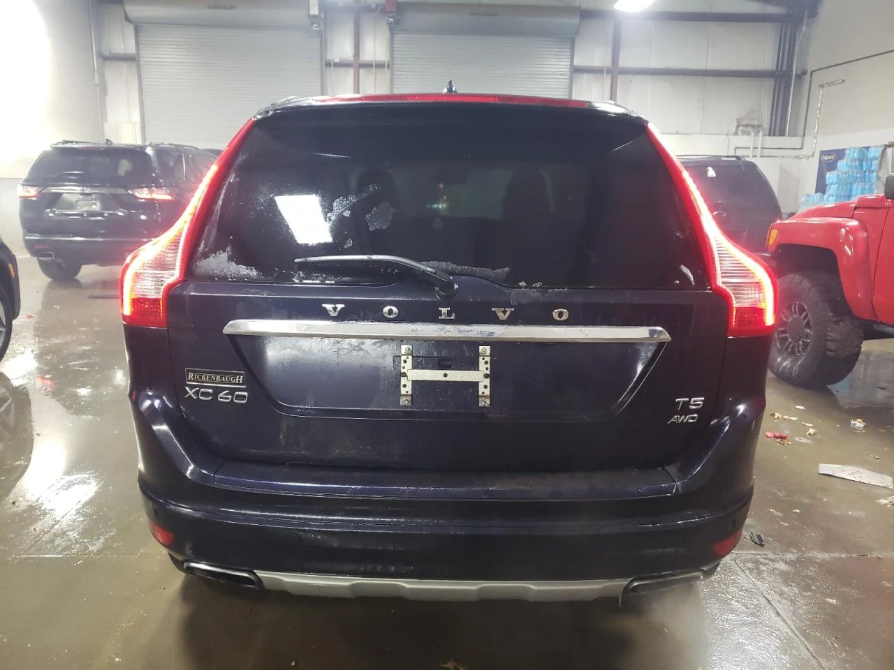 Volvo XC60 T5 AWD Premier - изображение 6
