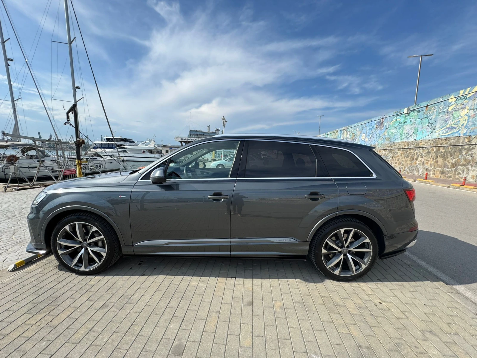 Audi Q7 55TFSIe* Sline* HD MATRIX Laser* HEAD UP* QUATTRO* - изображение 2