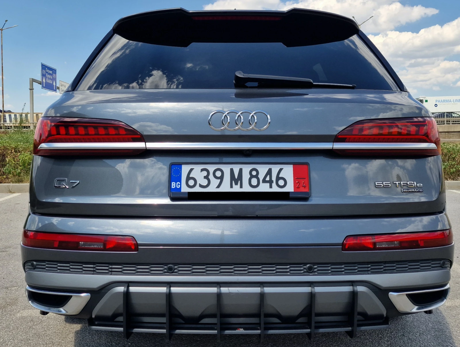 Audi Q7 55TFSIe* Sline* HD MATRIX Laser* HEAD UP* QUATTRO* - изображение 6