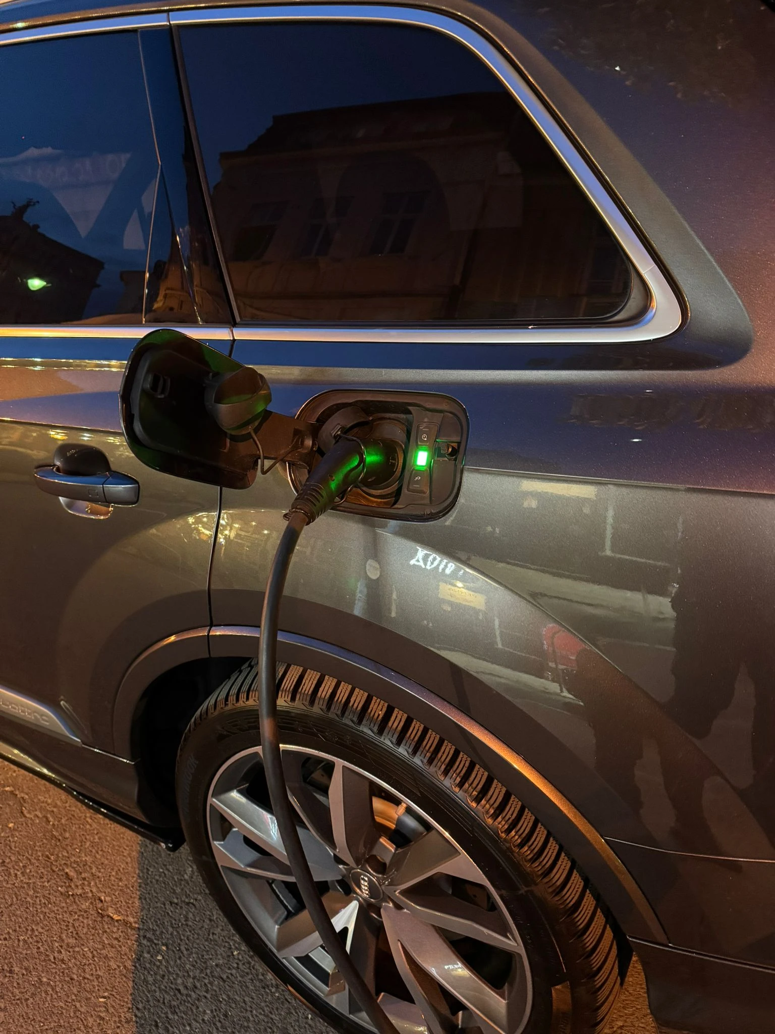 Audi Q7 55TFSIe* Sline* HD MATRIX Laser* HEAD UP* QUATTRO* | Mobile.bg   15