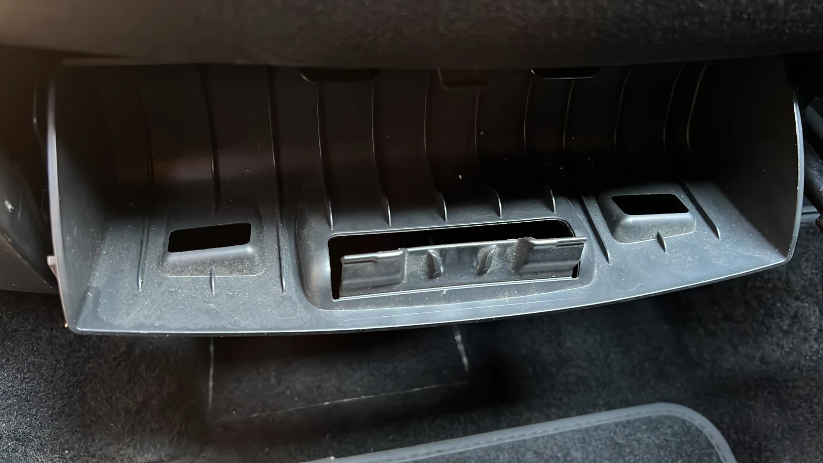 Skoda Karoq Ambiente , снимка 4 - Автомобили и джипове - 54106522