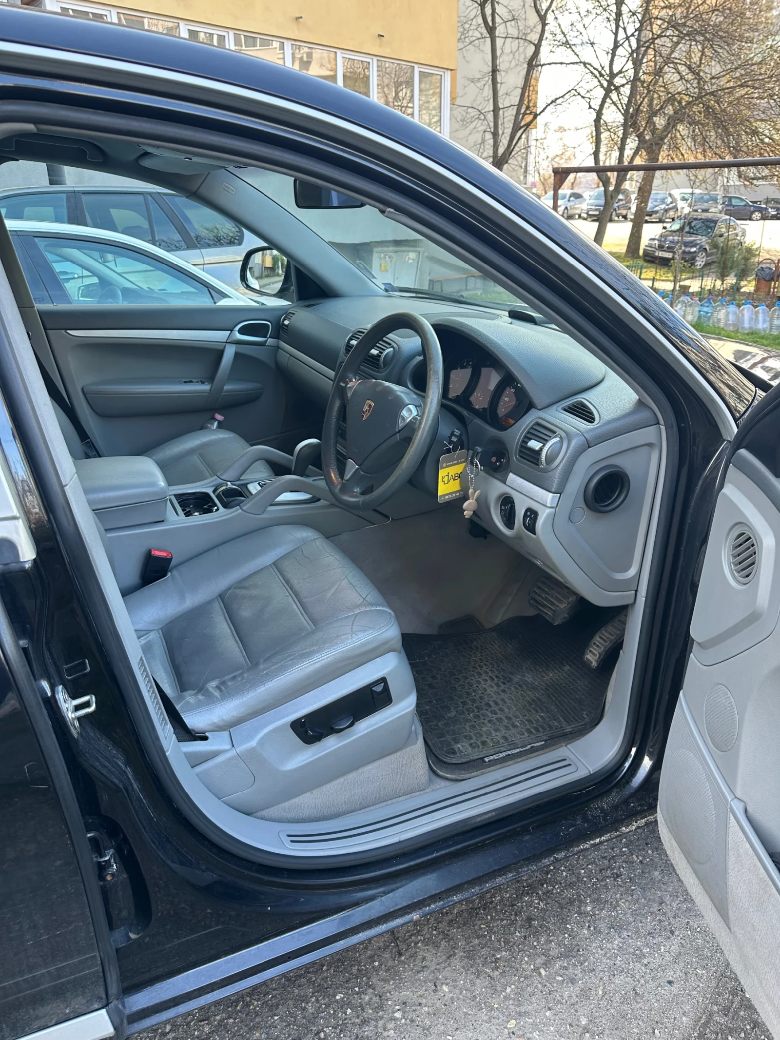 Porsche Cayenne Газ- Бензин, снимка 5 - Автомобили и джипове - 54136467