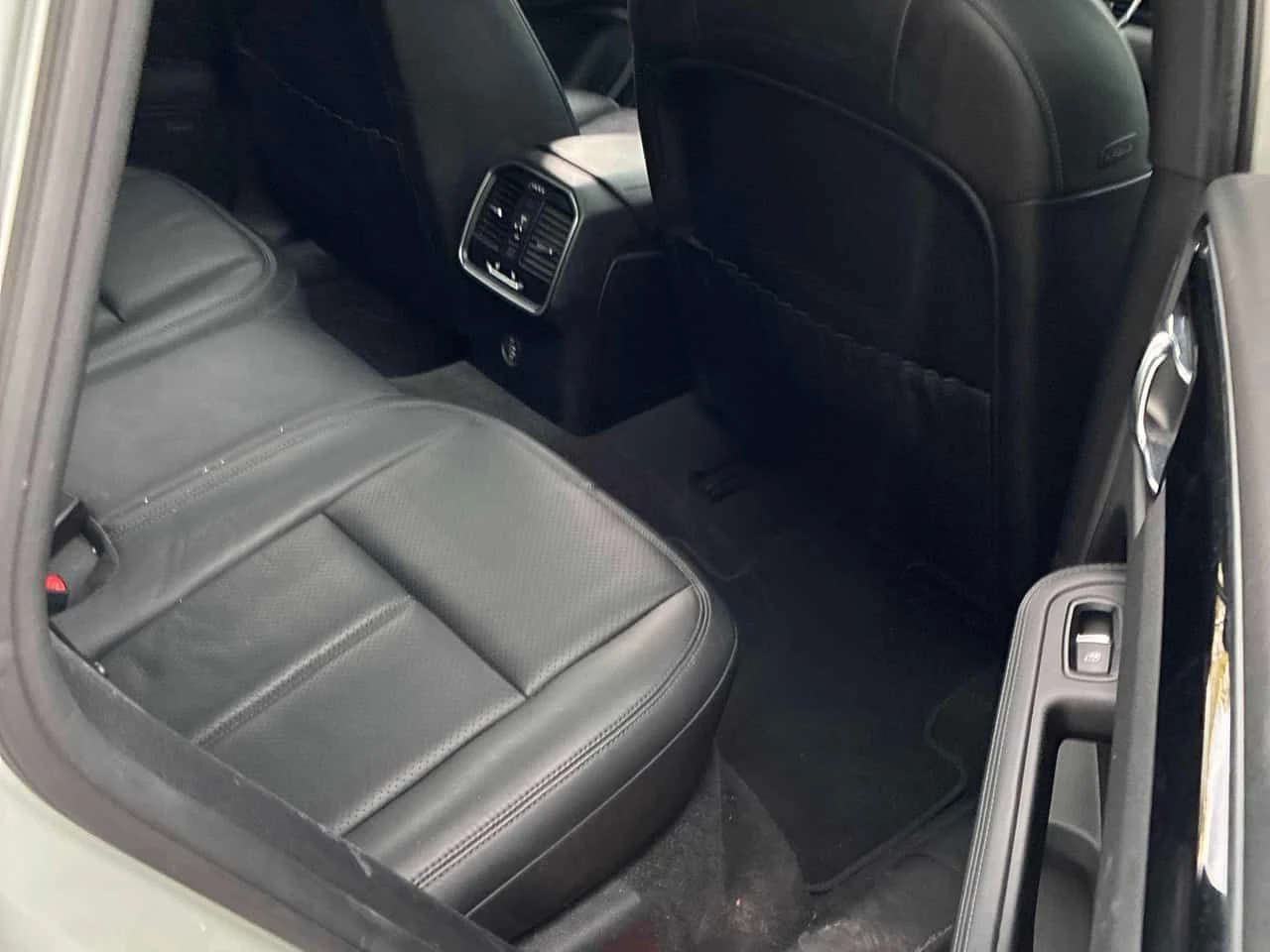 Porsche Macan * GTS * АВТОКРЕДИТ БЕЗ ПЪРВОНАЧАЛНА ВНОСКА, снимка 16 - Автомобили и джипове - 54784101