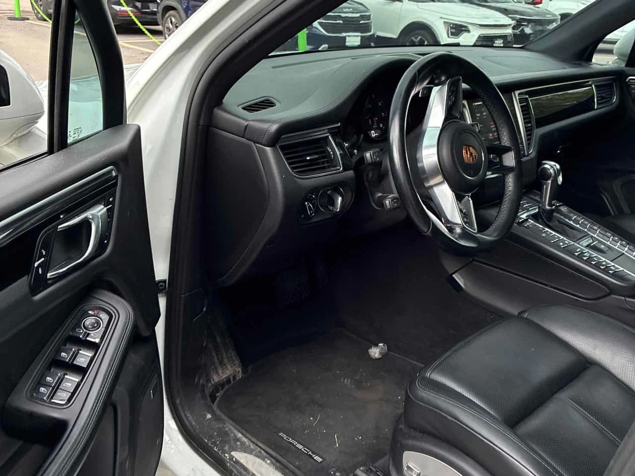 Porsche Macan * GTS * АВТОКРЕДИТ БЕЗ ПЪРВОНАЧАЛНА ВНОСКА, снимка 8 - Автомобили и джипове - 54784101