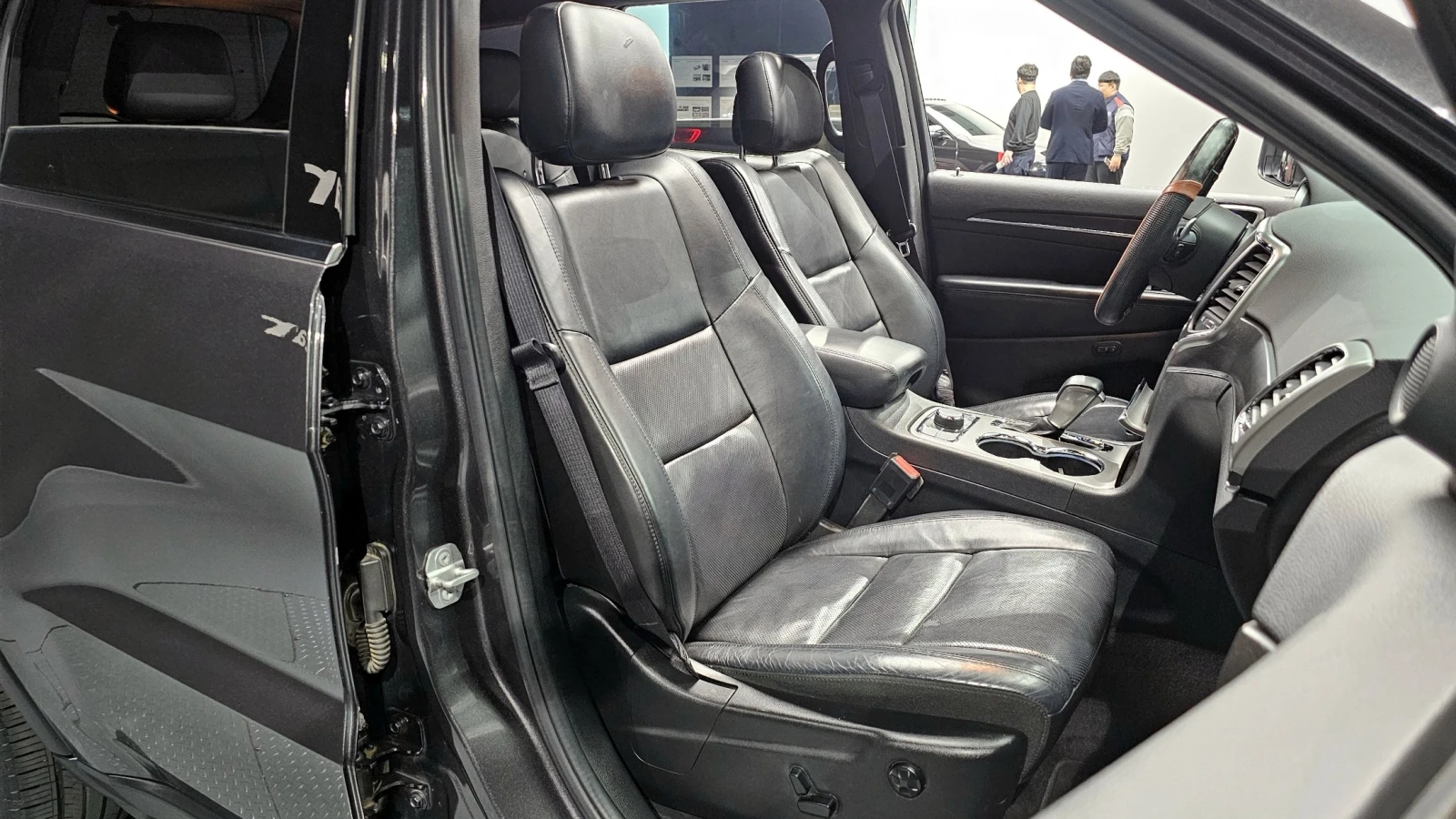 Jeep Grand cherokee LIMITED/ФИНАНСИРАНЕ, снимка 9 - Автомобили и джипове - 55444233