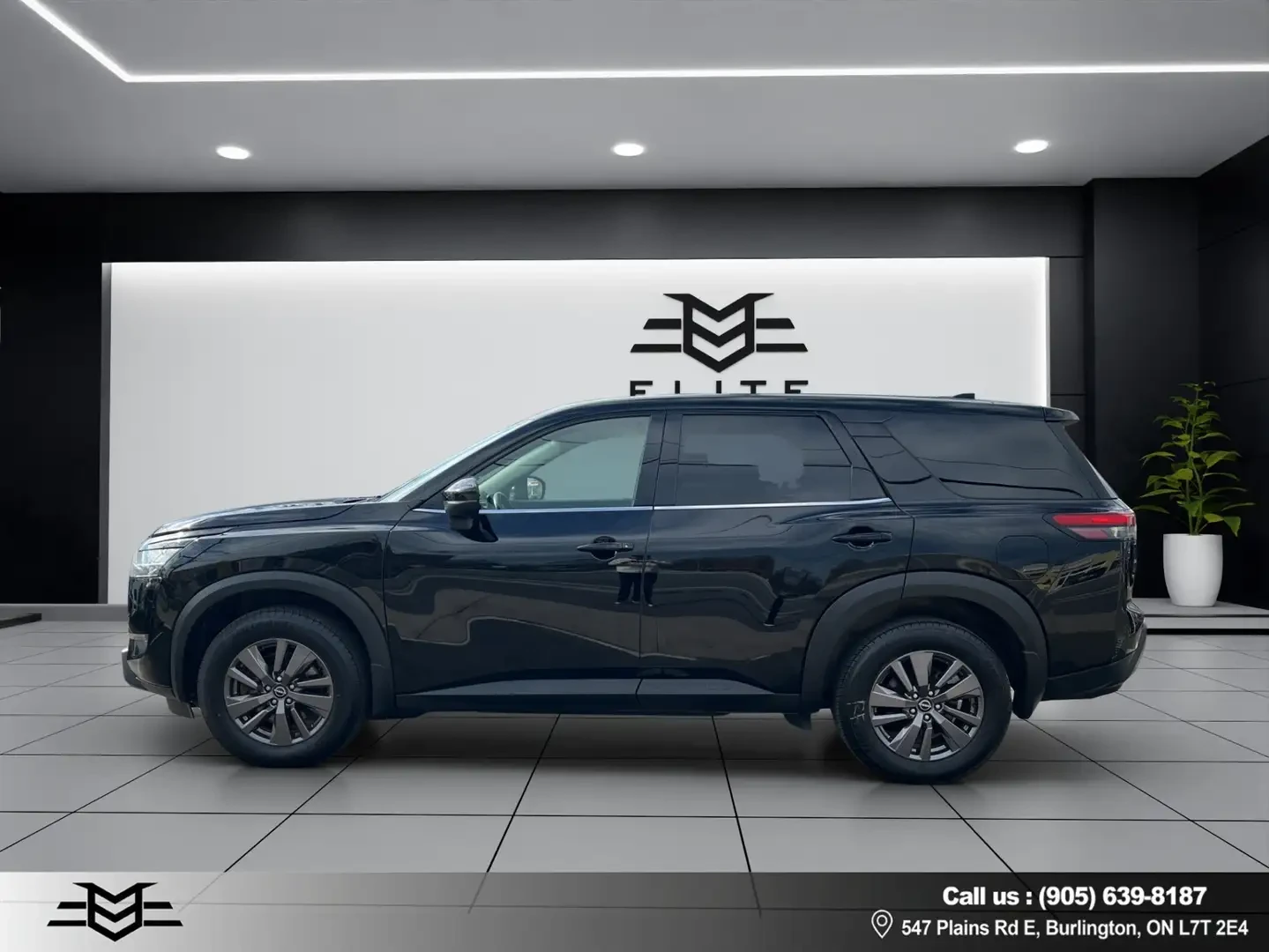 Nissan Pathfinder S* AWD* ПОДГРЕВ* КАМЕРА* , снимка 4 - Автомобили и джипове - 55905823