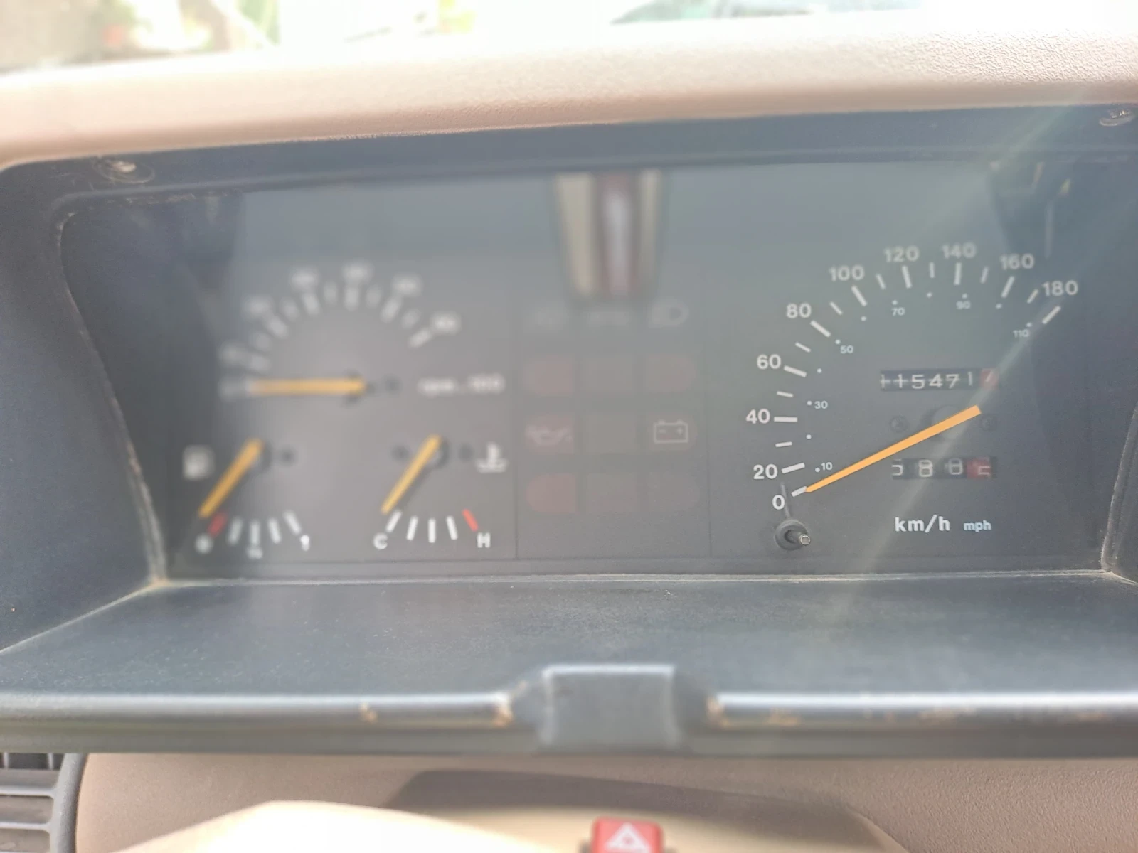 Land Rover Discovery, снимка 4 - Автомобили и джипове - 56182983