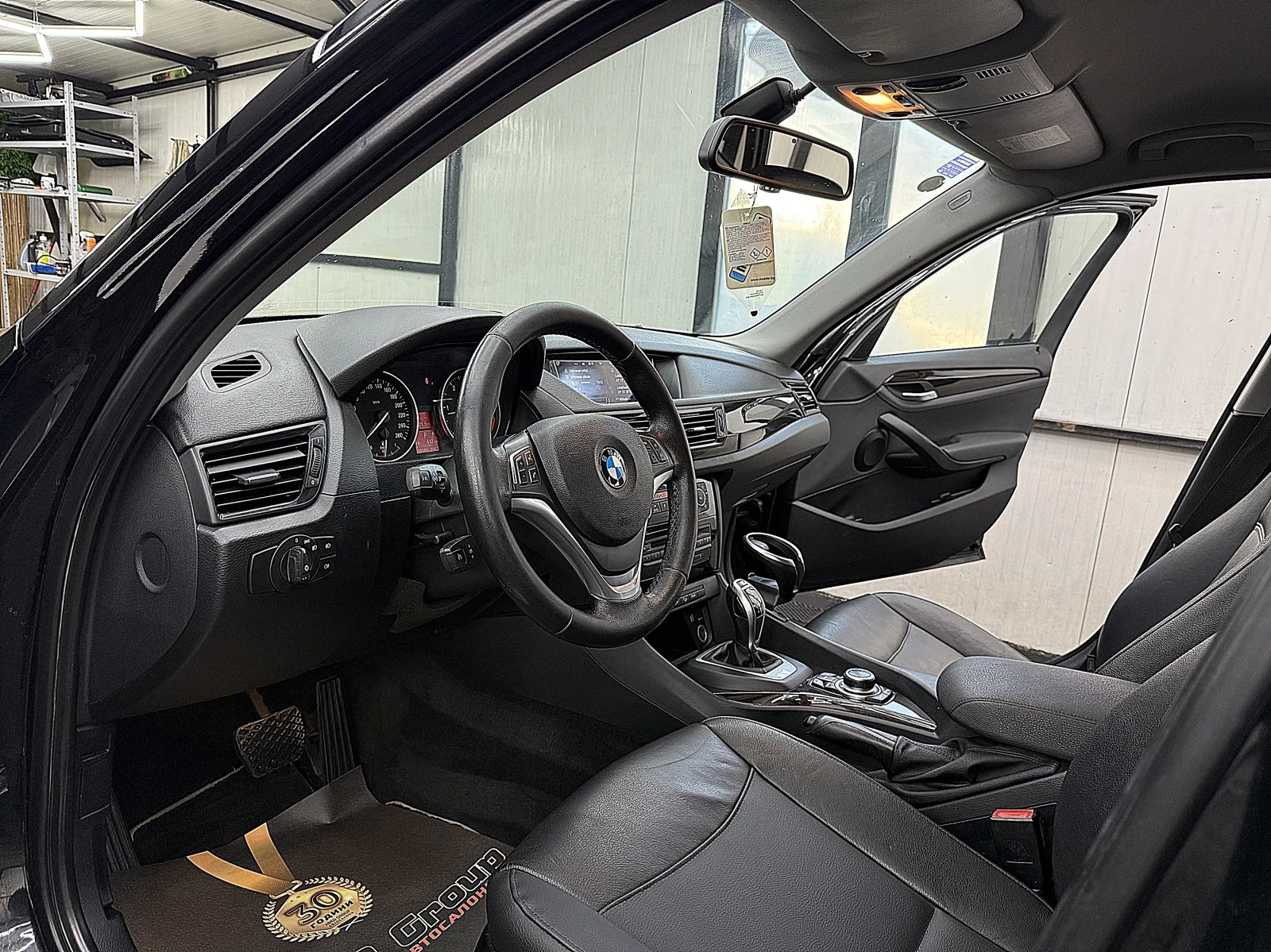 BMW X1 Xdrive/Navi/START STOP/СОБСТВЕН ЛИЗИНГ, снимка 11 - Автомобили и джипове - 56625315