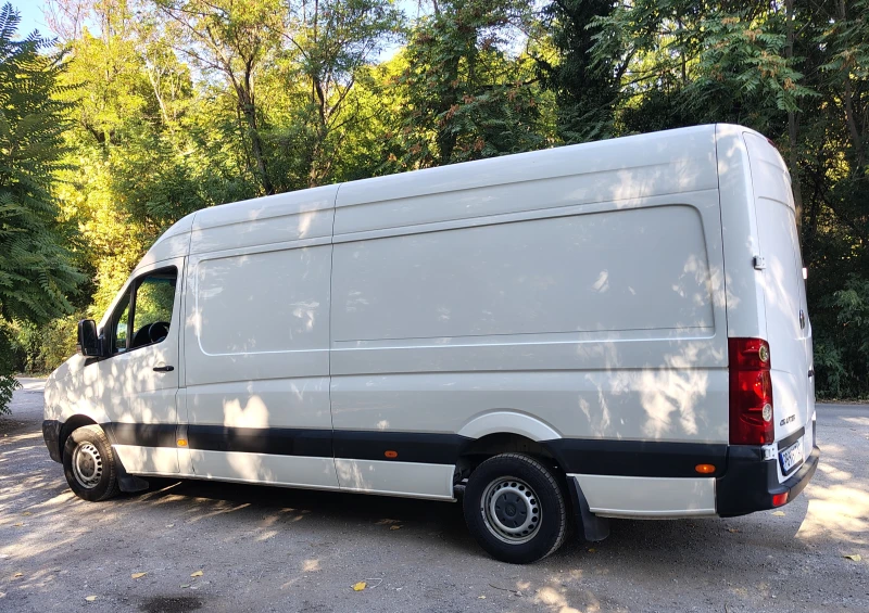 VW Crafter, снимка 2 - Бусове и автобуси - 47530000