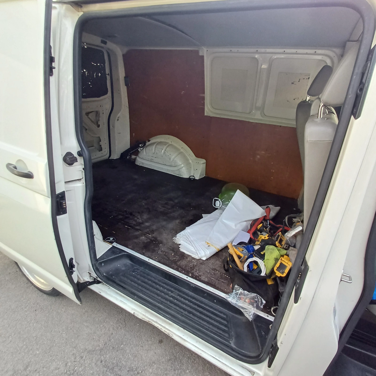 VW Transporter T5 2.0 TDI face  - изображение 4