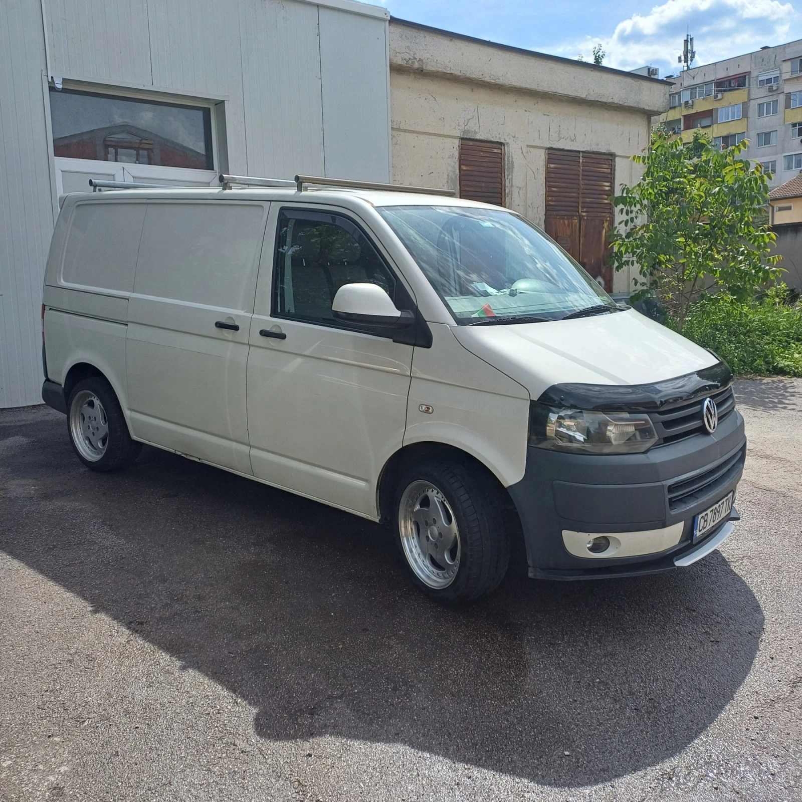 VW Transporter T5 2.0 TDI face  - изображение 3