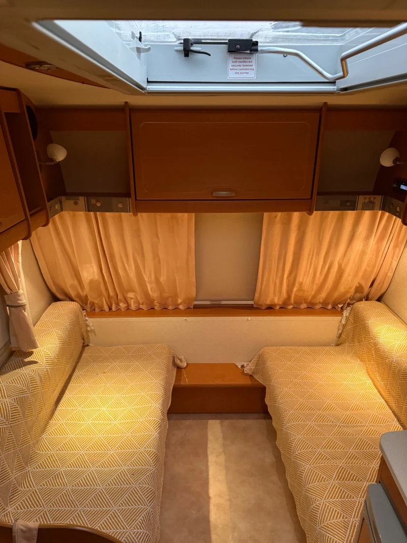 Каравана Bailey Ranger 460/4, снимка 7 - Каравани и кемпери - 53487986