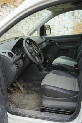 VW Caddy 1.6, снимка 10