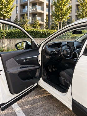 Peugeot 3008 1.2T, снимка 7