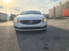 Volvo V60 D4, 2, 0 diesel, euro 6, automatic, снимка 1