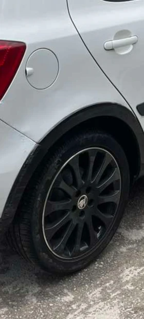 Skoda Fabia 1.2 Monte Karlo Sportlain - 3250 € / 6356.45 лв. - 68257377 4