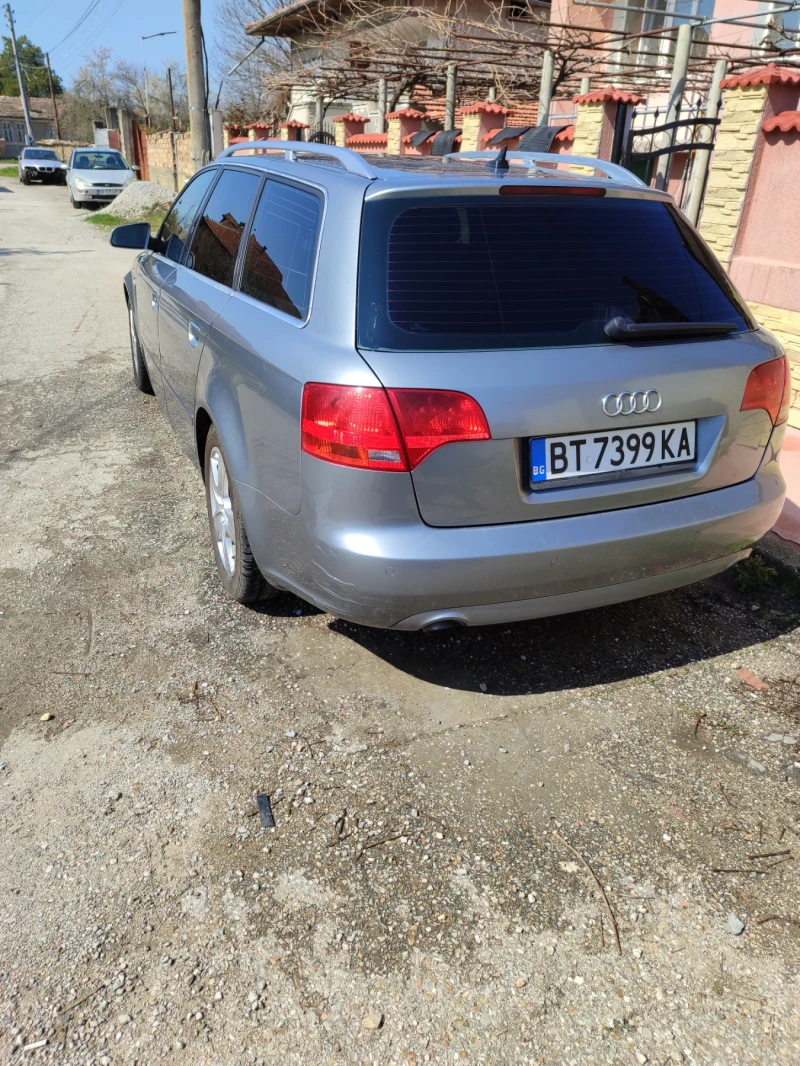 Audi A4, снимка 3 - Автомобили и джипове - 46946572