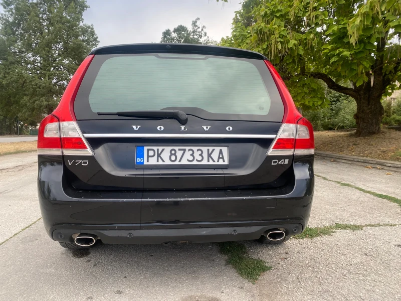 Volvo V70 D4 181 hp, снимка 4 - Автомобили и джипове - 47197250