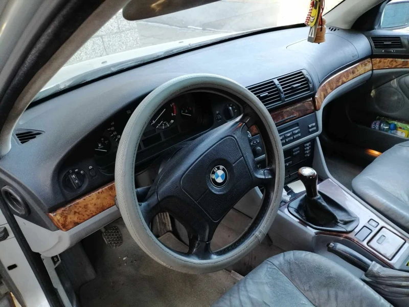 BMW 525 TDS, снимка 14 - Автомобили и джипове - 47626052