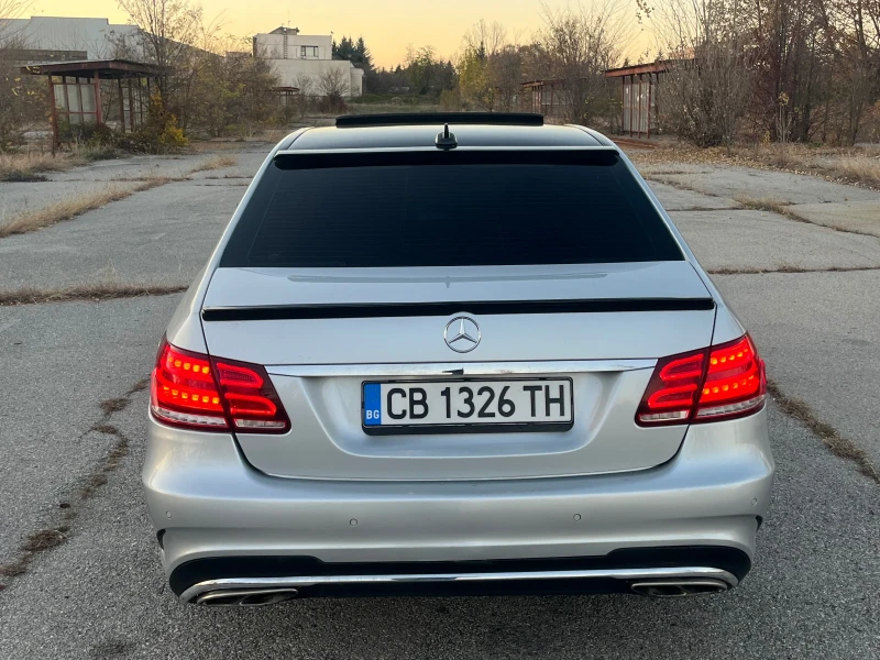 Mercedes-Benz E 220 AMG-Line, снимка 7 - Автомобили и джипове - 47986746