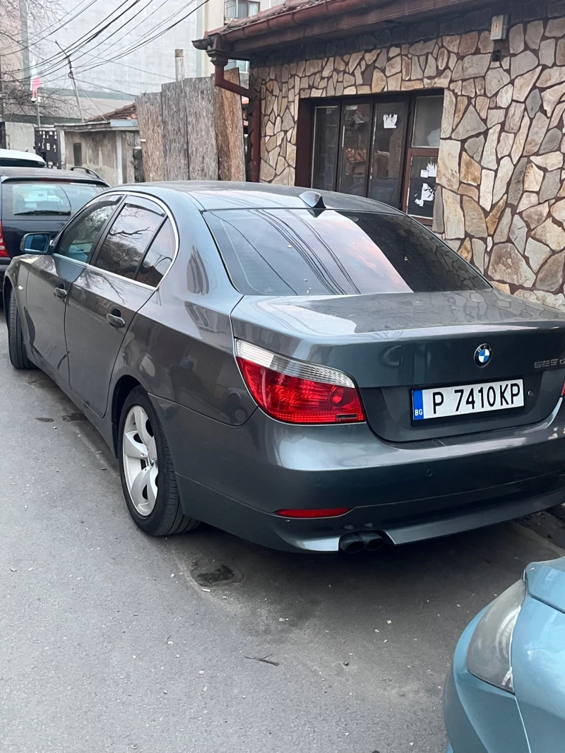 BMW 525, снимка 11 - Автомобили и джипове - 48810117