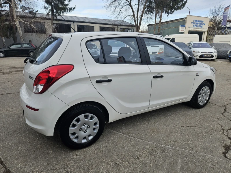 Hyundai I20 1.2 85к.с ТОП 130 000km, снимка 6 - Автомобили и джипове - 48896149