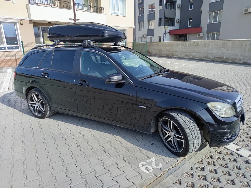 Mercedes-Benz C 220, снимка 2 - Автомобили и джипове - 48939892