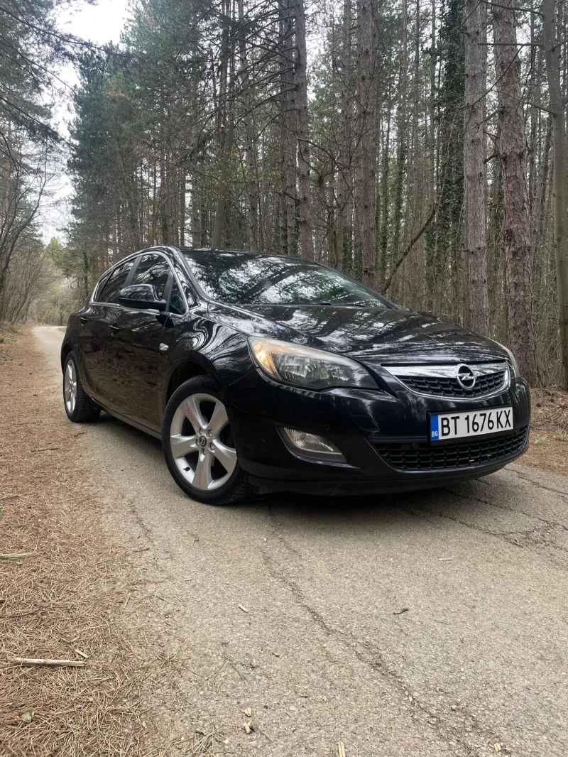 Opel Astra 1.4 ecoFLEX, снимка 1 - Автомобили и джипове - 49506548