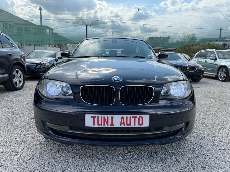BMW 118 2.0i, FACELIFT, 6ск, КОЖА, ПОДГРЕВ, KEYLESS GO, ПА, снимка 2 - Автомобили и джипове - 49992819