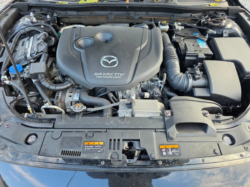 Mazda 3 2.2 d 150hp, снимка 16 - Автомобили и джипове - 51935686