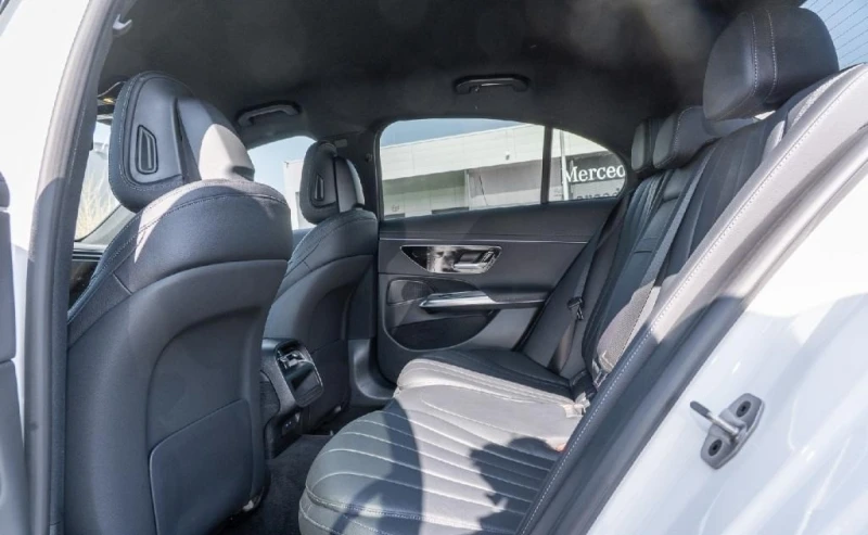 Mercedes-Benz E 300 de AMG PLUG-IN HYBRID NIGHT LED SUPERSCREEN, снимка 12 - Автомобили и джипове - 51950927