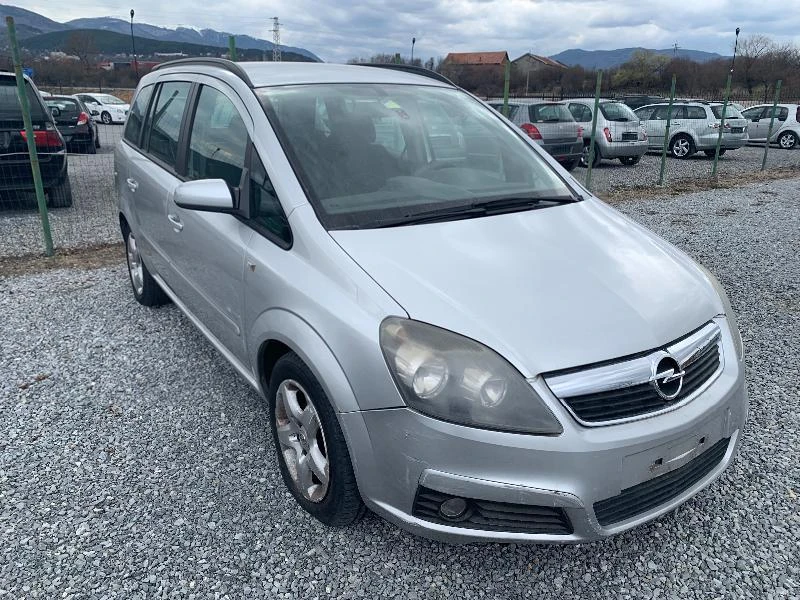 Opel Zafira 1.9, снимка 3 - Автомобили и джипове - 38359919