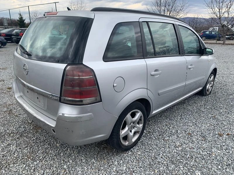 Opel Zafira 1.9, снимка 4 - Автомобили и джипове - 49085476