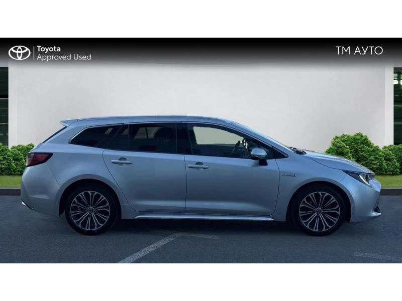 Toyota Corolla 1.8 HSD EXECUTIVE PLUS, снимка 17 - Автомобили и джипове - 52950151