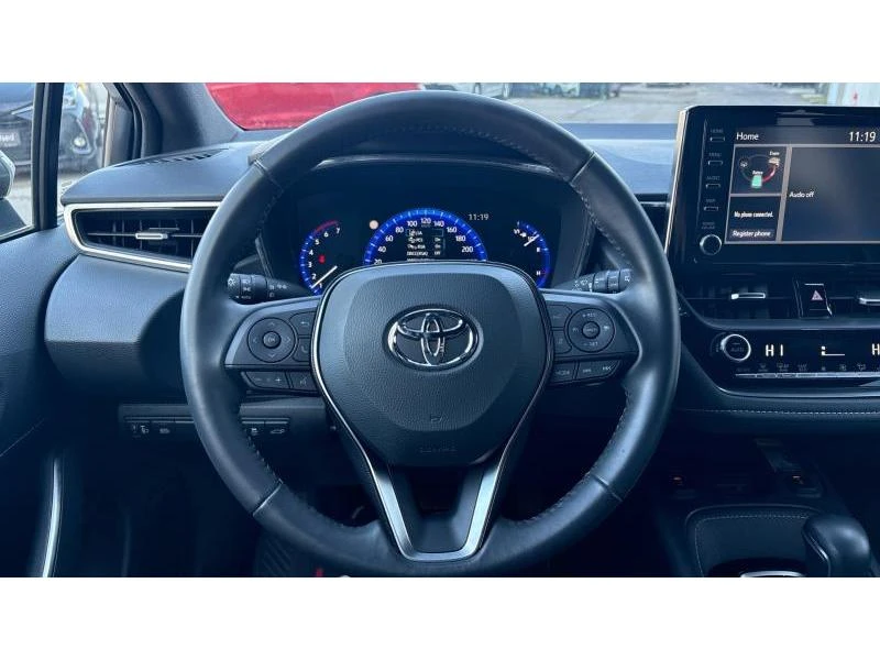 Toyota Corolla 1.8 HSD EXECUTIVE PLUS, снимка 13 - Автомобили и джипове - 52950151