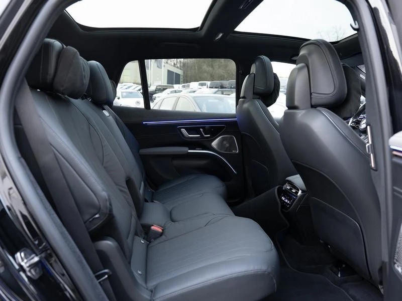 Mercedes-Benz EQS 580 SUV/AMG/4-MATIC/CARBON/HYPERSCREEN/BURM/PANO/, снимка 13 - Автомобили и джипове - 53005643
