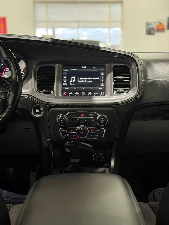 Dodge Charger GT* AWD* АвтоKредит* (ЦЕНА ДО БГ)* , снимка 10 - Автомобили и джипове - 53296444