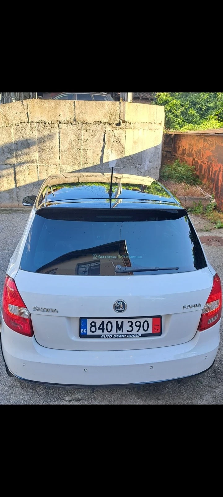 Skoda Fabia 1.2 Monte Karlo Sportlain, снимка 16 - Автомобили и джипове - 54753205