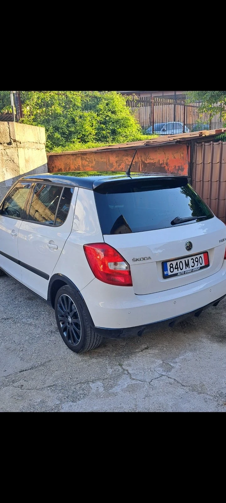 Skoda Fabia 1.2 Monte Karlo Sportlain, снимка 4 - Автомобили и джипове - 54753205